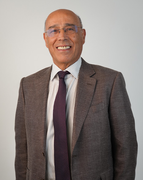 Dr. Horácio Correia